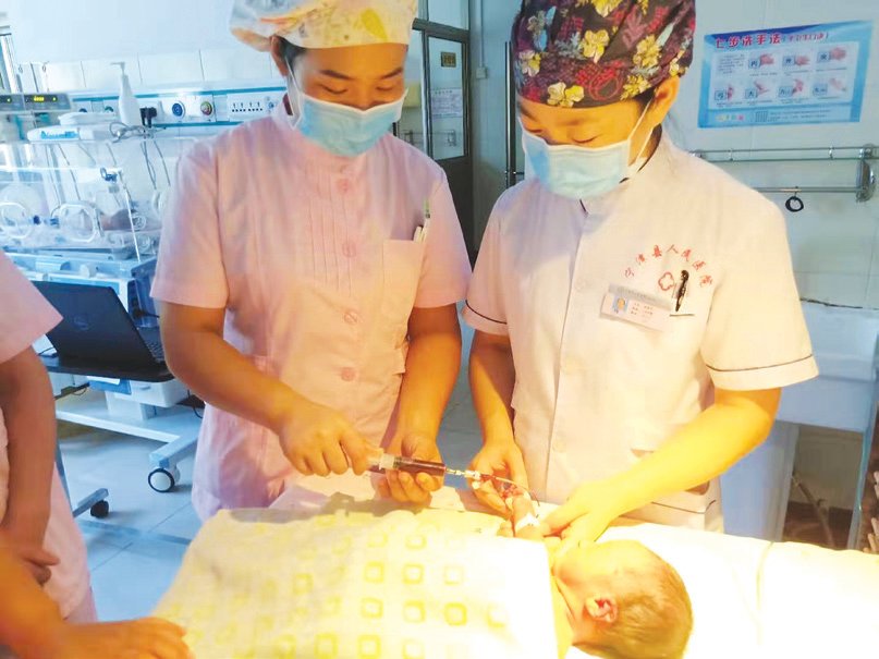 隆化县妇婴监护型护送